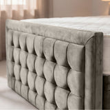 Gloucester Bed - Ottoman
