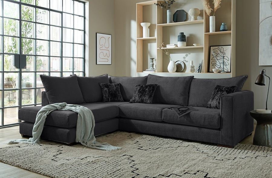 Leon Sofa