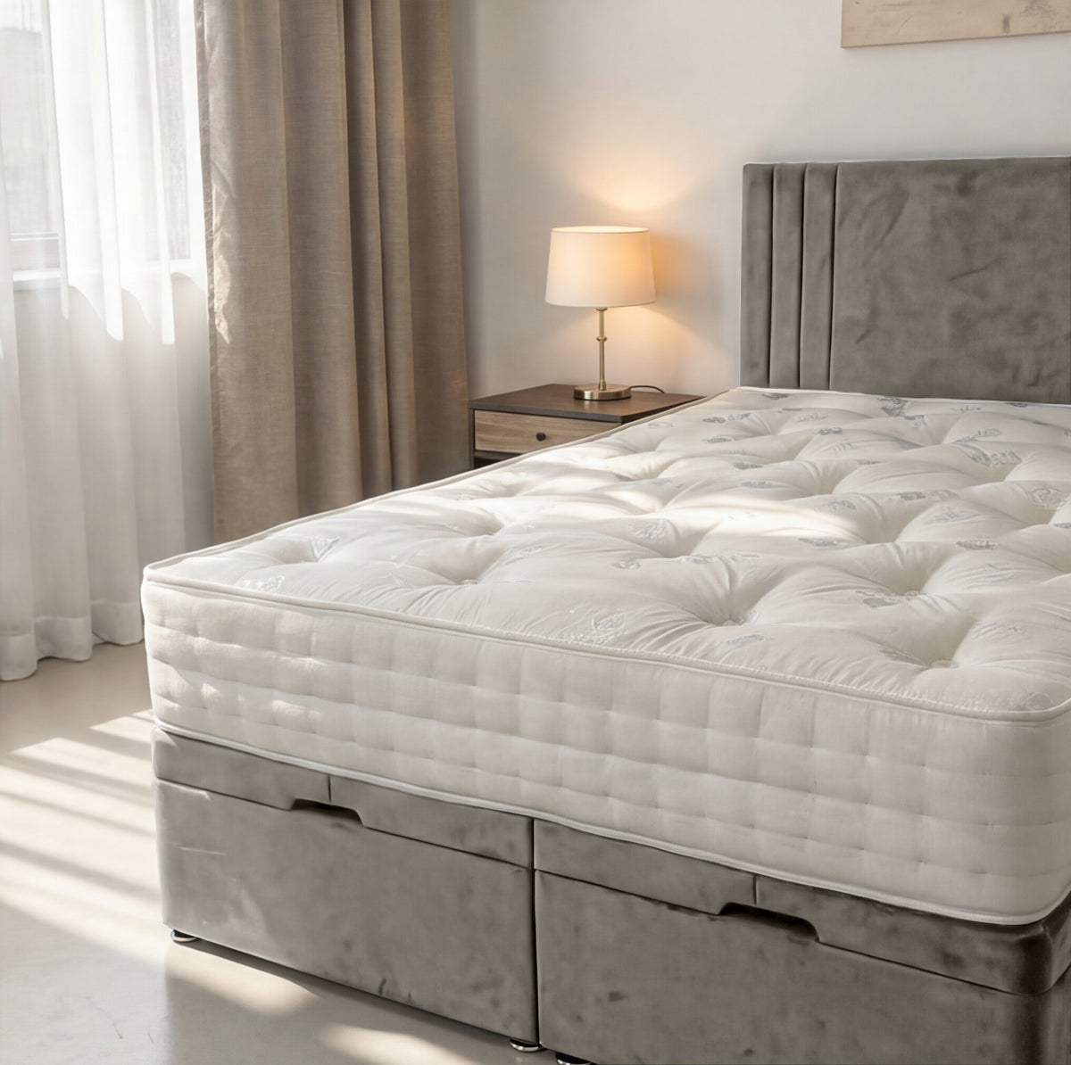 PL02 Plush Soft Velvet Silver