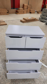 DB578 Chest Drawers