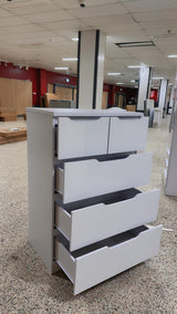 DB578 Chest Drawers