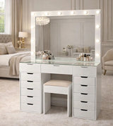 Hollywood Dresser