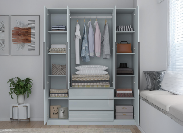 EA426 - Derby Tall 4 Door [ 3 Draws Outside ]